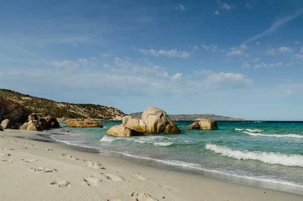 Pláže Sardinie, slunečný den, Ital — Stock fotografie