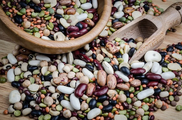 Legumes on wood, closeup, backgroun — Stock Photo, Image