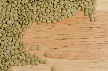 Mercimek, ahşap üzerine