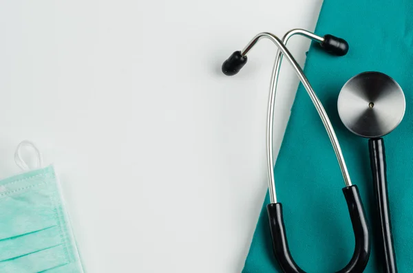 Tıbbi muayene, stetoskop, ilaç ve terapi, arka plan