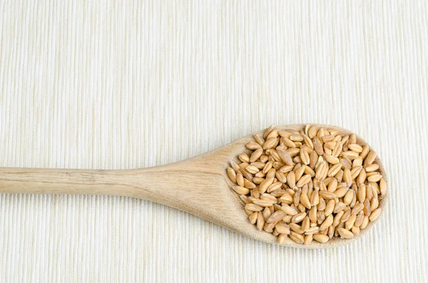 Kaşık masa örtüsü ile yazıldığını, yakın çekim, arka plan