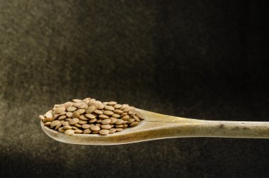 bir kaşık mercimek kadar yakın, adam renk