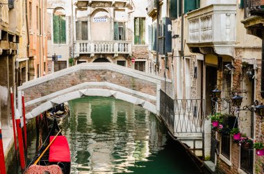 Bir Venedik kanalına, eski Venedik bölgesi tou olmadan görünümünü
