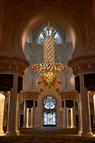 Abu Dhabi Gran Mosque interior — Stock Photo, Image