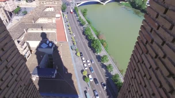 Bekijk op Zaragoza vanaf toren — Stockvideo