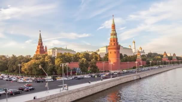 Kremlin de Moscou dans la soirée — Video