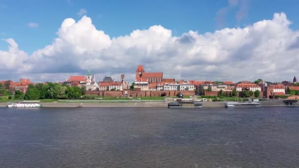 Torun Polen Flygfoto Över Gamla Stan Från Floden Vistula — Stockvideo