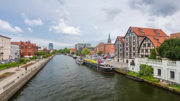Bydgoszcz Polen Blick Auf Die Altstadt Zeitraffer Von Der Brücke — Stockvideo