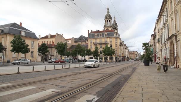 Moderno tram a Nancy, Francia — Video Stock