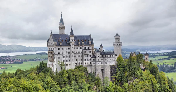Hochauflösendes Bild von Schloss Neuschwanstein — Stockfoto