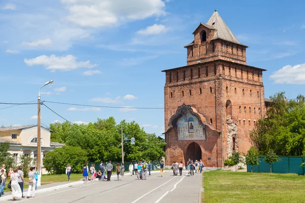 Torre de Pyatnitskaya - portão de cidade histórico, parte de Kolomna kreml — Fotografia de Stock