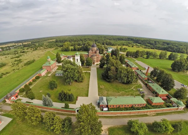 Flygfoto på Spaso-Borodinsy kloster nära Borodino — Stockfoto