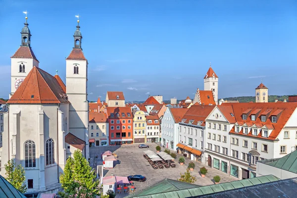 Plaza de Neupfarrplatz y Neupfarrkirche en Ratisbona —  Fotos de Stock