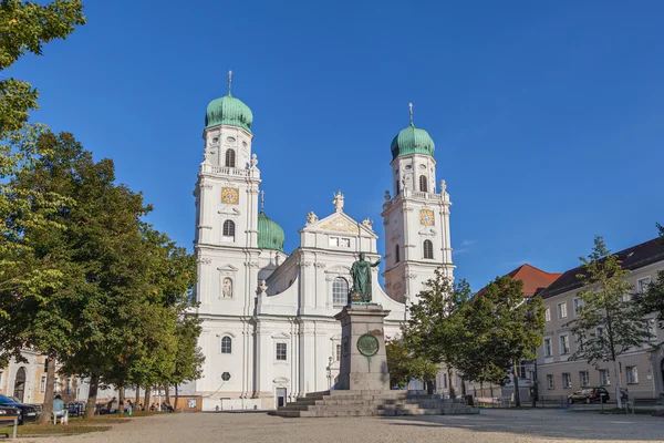Fachada de la Catedral de Passau, Alemania —  Fotos de Stock