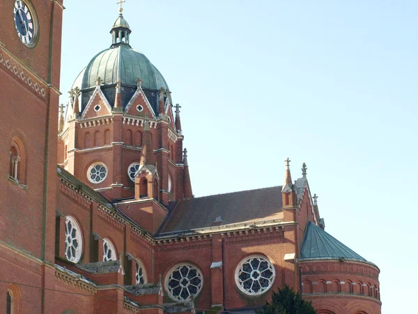 Alte kathedrale des heiligen peterindjakovo, kroatien — Stockfoto