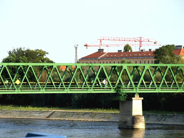 Ponte ferroviária sobre o rio Drava em Osijek — Fotografia de Stock