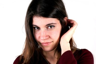 Stüdyo çekim beyaz arka plan üzerinde genç bir kız