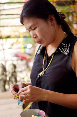 İyi şanslar çiçek yapma