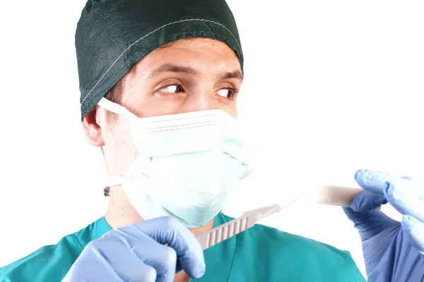 Retrato de un joven vestido con ropa médica —  Fotos de Stock