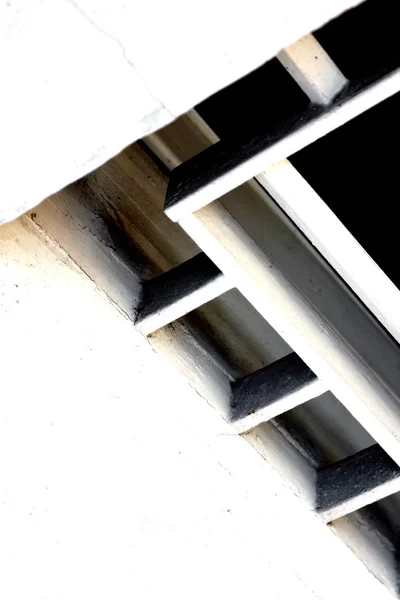 Detalhes do corrimão de uma janela — Fotografia de Stock