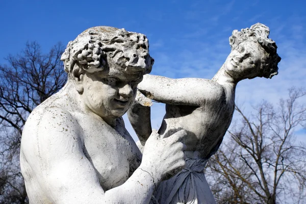 Detail of ancient statues in the park — Stock Photo, Image