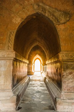 Antik Htilo Minlo pagoda, Archaeolog tünelin sonunda ışık