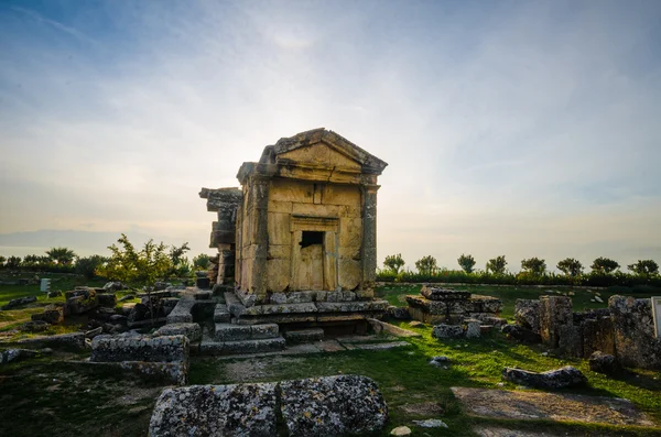 Rovine dell'antica città di gerapoli, pamukkale, tacchino — Foto Stock