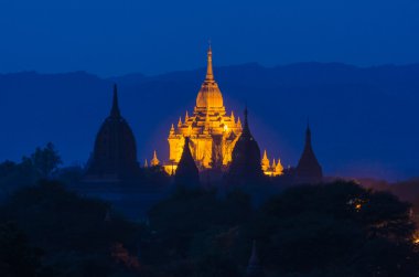 Alacakaranlık, Bagan(Pagan), Mandalay, antik Htilo Minlopagoda, 