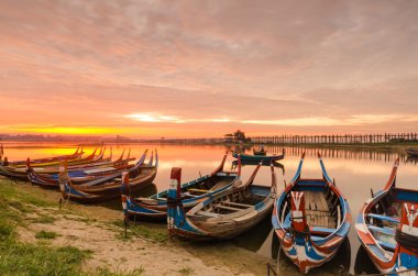 ubein Bridge sunrise, mandalay, myanmar, ahşap tekne