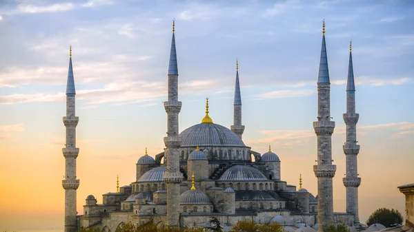 Blue mosque in glorius sunset, Istanbul, Sultanahmet park. Stock Photo