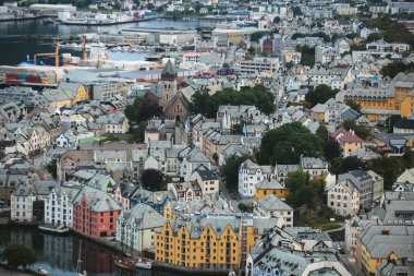 Alesund, Norveç'in güzel süper geniş açı yaz havadan görünümü