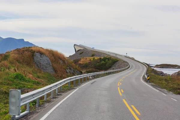 Famous norwegian Atlantic Ocean Road, Norway — Stock Photo, Image