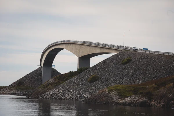 Berühmte norwegische Atlantikstraße, Norwegen — Stockfoto