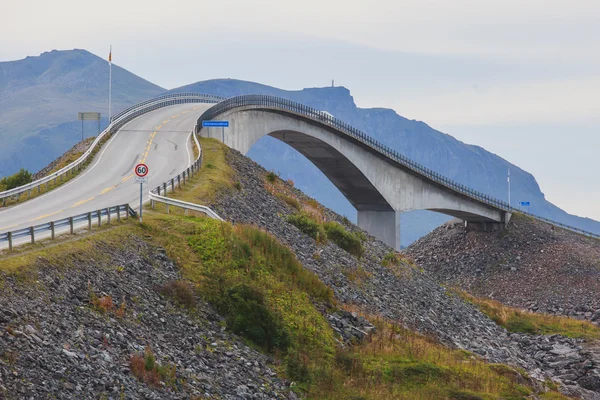 Famous norwegian Atlantic Ocean Road, Norway — Stock Photo, Image