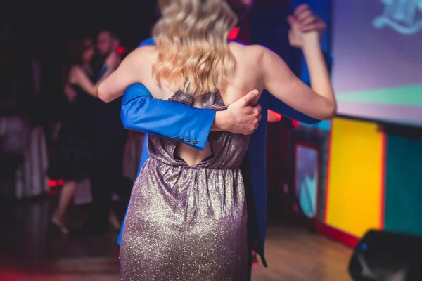 Couples Dancing Traditional Latin Argentinian Dance Milonga Ballroom Hall Tango — Fotografia de Stock