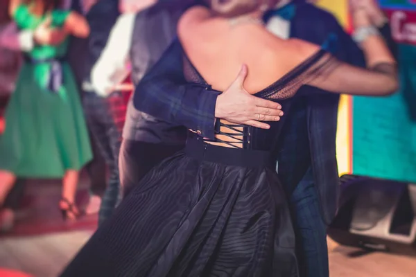 Couples Dancing Traditional Latin Argentinian Dance Milonga Ballroom Hall Tango — Fotografia de Stock