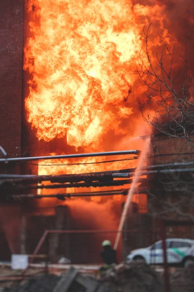 Les Pompiers Ont Éteint Grand Incendie Massif Groupe Pompiers Uniforme — Photo