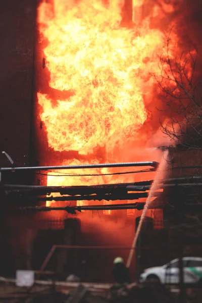 Firefighters Put Out Large Massive Fire Blaze Group Fire Men — Stock Photo, Image