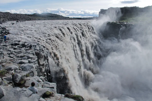 Mooie levendige panorama foto met een uitzicht op IJslandse waterval in IJsland goddafoss gullfoss skogafoss skogarfoss dettifoss seljalandsfoss — Stockfoto