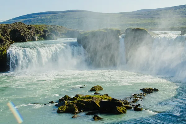 Beautiful vibrant panorama picture with a view on icelandic waterfall in iceland goddafoss gullfoss skogafoss skogarfoss dettifoss seljalandsfoss — Stock Photo, Image