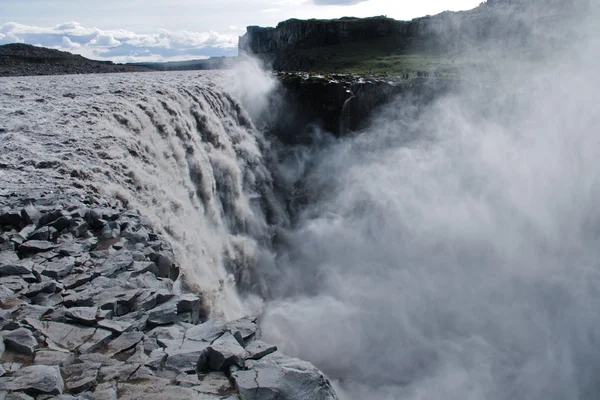 Mooie levendige panorama foto met een uitzicht op IJslandse waterval in IJsland goddafoss gullfoss skogafoss skogarfoss dettifoss seljalandsfoss Rechtenvrije Stockafbeeldingen