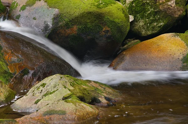 Cascata — Fotografia de Stock