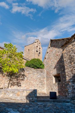 Castiello de Jaca, İspanya 'nın Aragon özerk bölgesinde, Huesca eyaletinin Jaca eyaletine bağlı belediyesi..