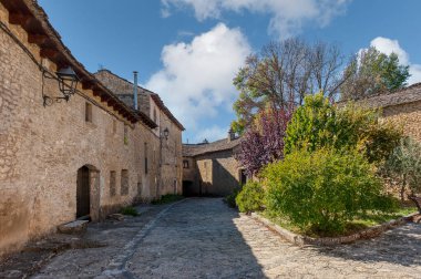 Osia, Aragon 'un Huesca ili' nde, Jaca belediyesine bağlı bir İspanyol kasabasıdır..