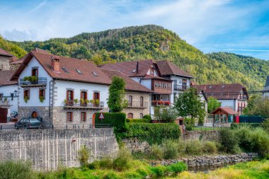 Ezpeleta ya da Espeleta, Fransa 'nın Yeni Akitanya bölgesinde Pyrnes-Atlantik departmanında yer alan bir Fransız kasabasıdır.