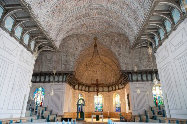 Plon Almanya 'nın kuzeyinde Schleswig-Holstein eyâletinde, Plon iline bağlı bölge. Büyük bir gölün kıyısında yer almaktadır..