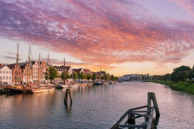 Lubeck, Almanya 'da Kuzey Almanya' da bir şehirdir.
