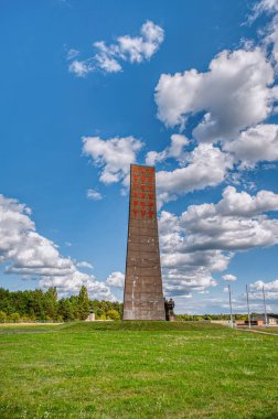 Sachsenhausen toplama kampı, Almanya 'nın Brandenburg kentindeki Oranienburg kasabasında 1936 yılında Naziler tarafından inşa edilmiştir..