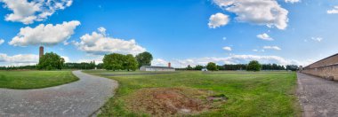 Sachsenhausen toplama kampı, Almanya 'nın Brandenburg kentindeki Oranienburg kasabasında 1936 yılında Naziler tarafından inşa edilmiştir..