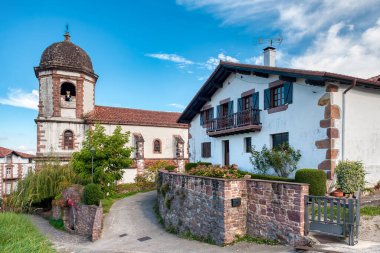 Zugarramurdi, Baztn bölgesinin Pamplona bölgesinde bulunan Navarre Foral Community of Navarre belediyesine bağlı bir belediyedir.